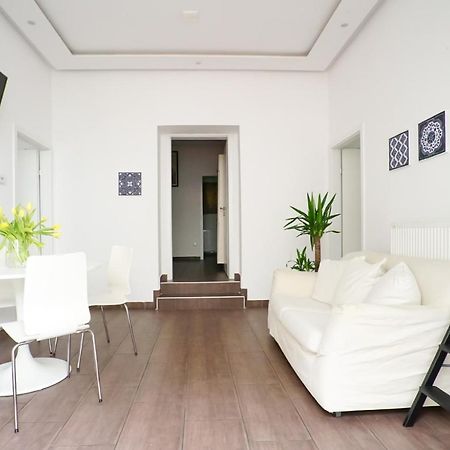 Wonderful Big Apartment Near Yppen Market Viena Exterior foto