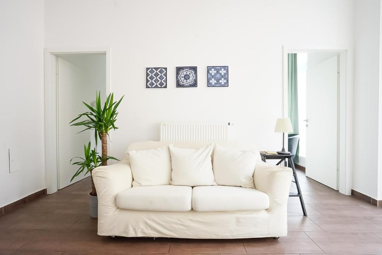 Wonderful Big Apartment Near Yppen Market Viena Exterior foto