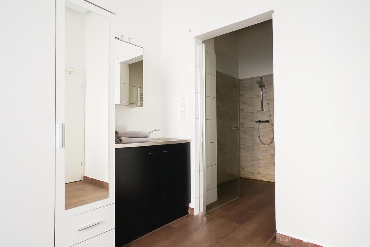 Wonderful Big Apartment Near Yppen Market Viena Exterior foto